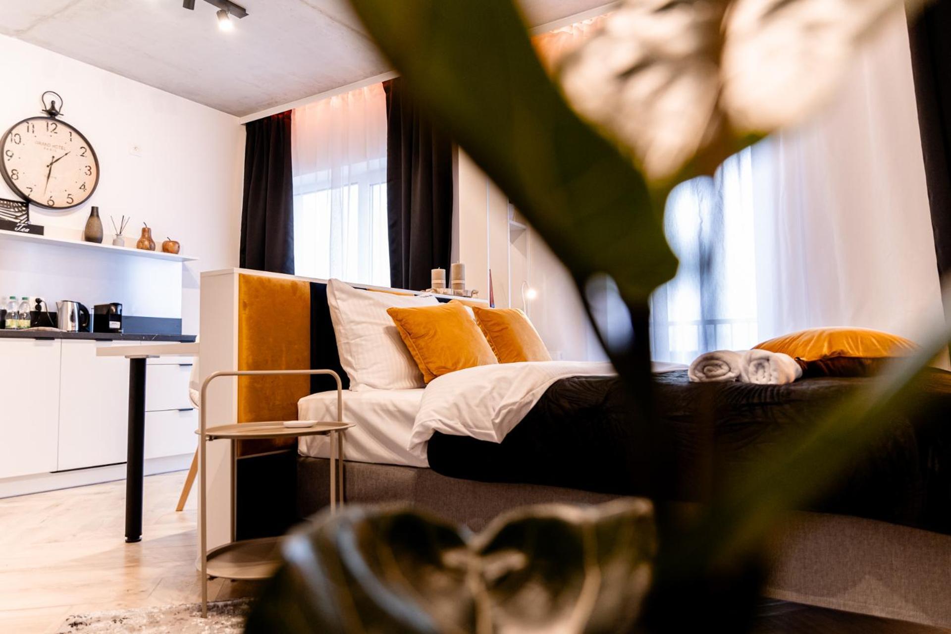 Hop & Lulu Delux Apartments Goleniów Eksteriør billede